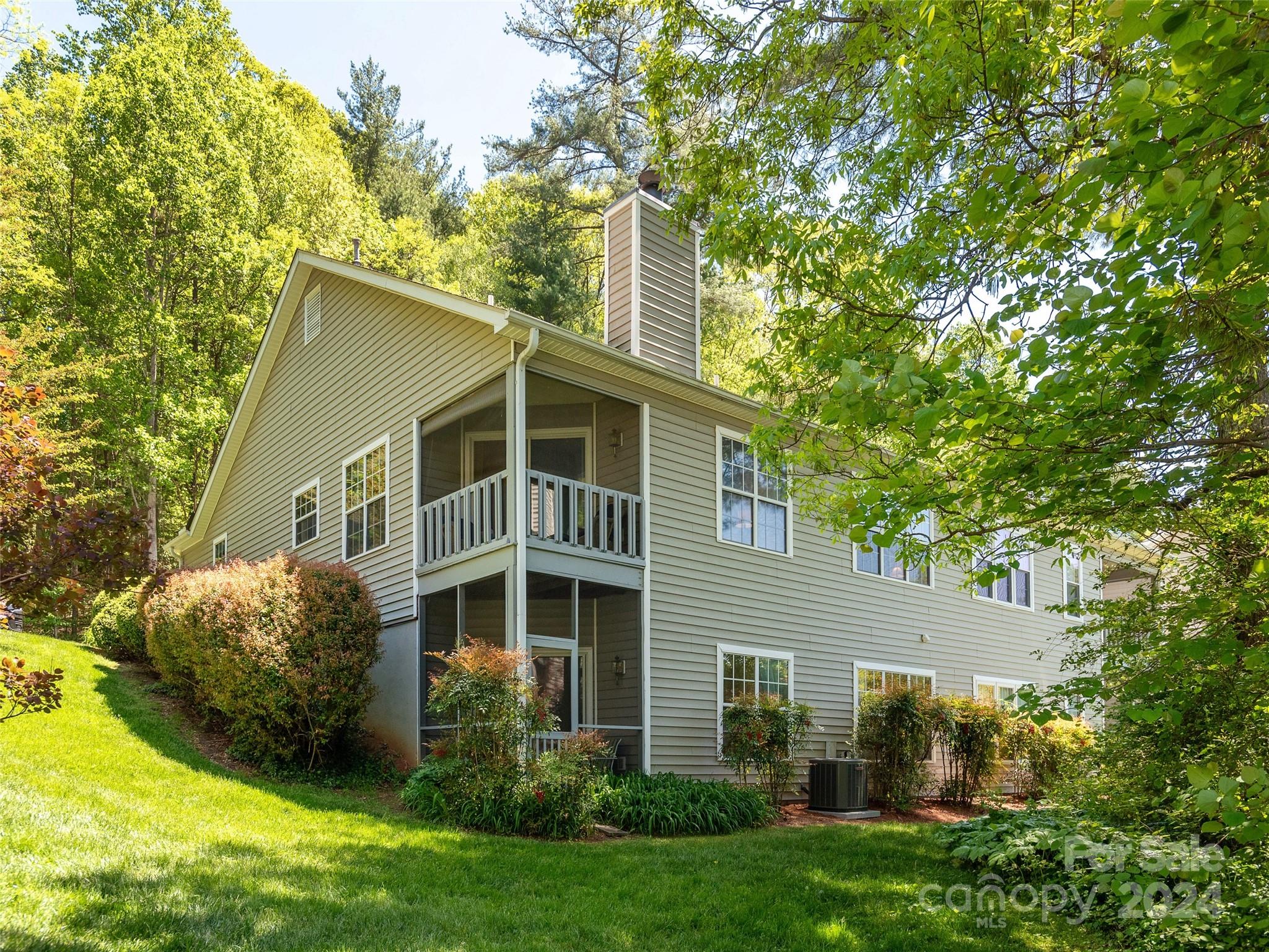 Laurel Park Place - Residential