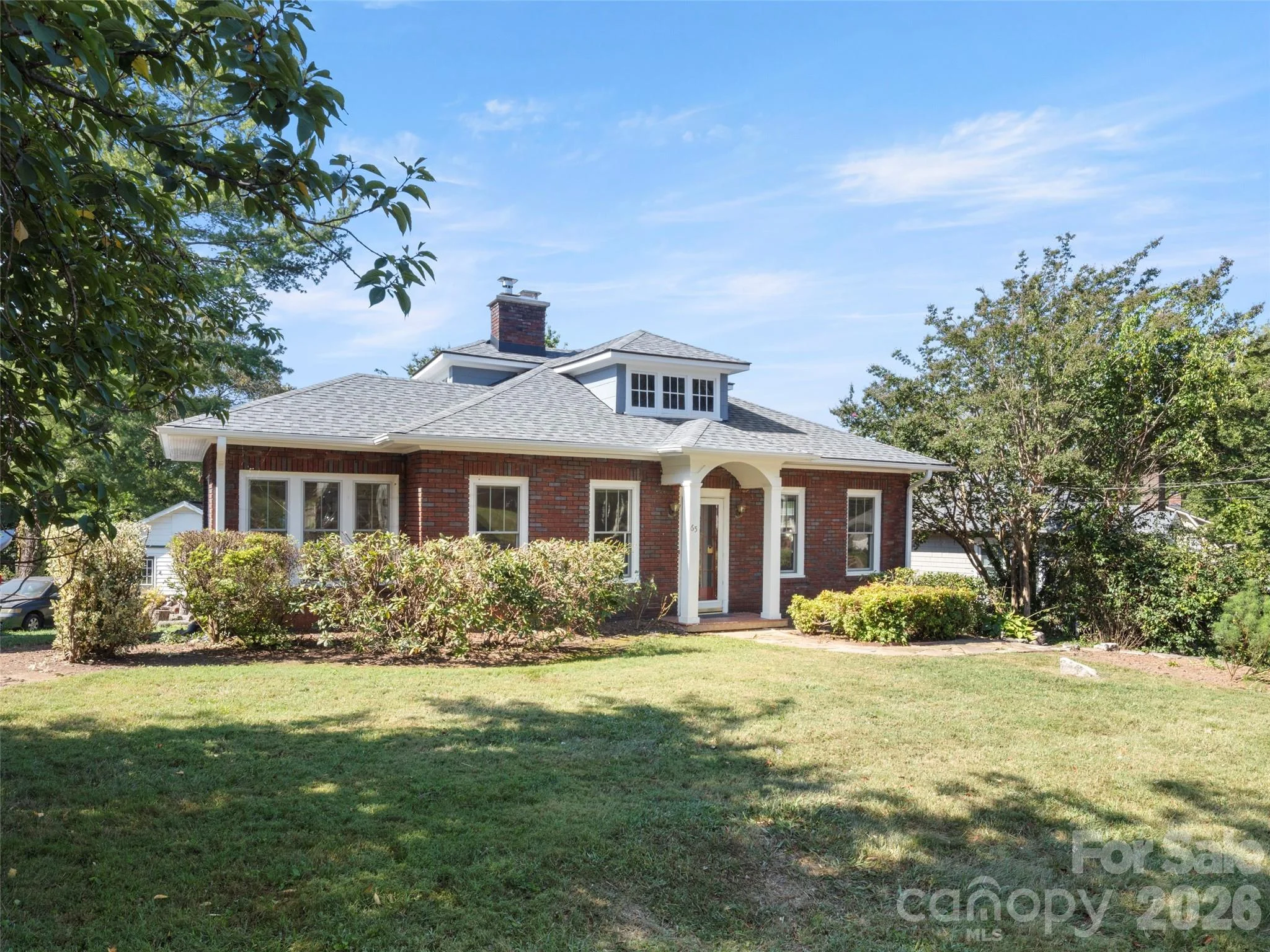 65 Longview Road, Asheville, NC, 28806