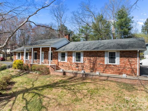 3124 Primrose Drive 10 Hendersonville NC 28792