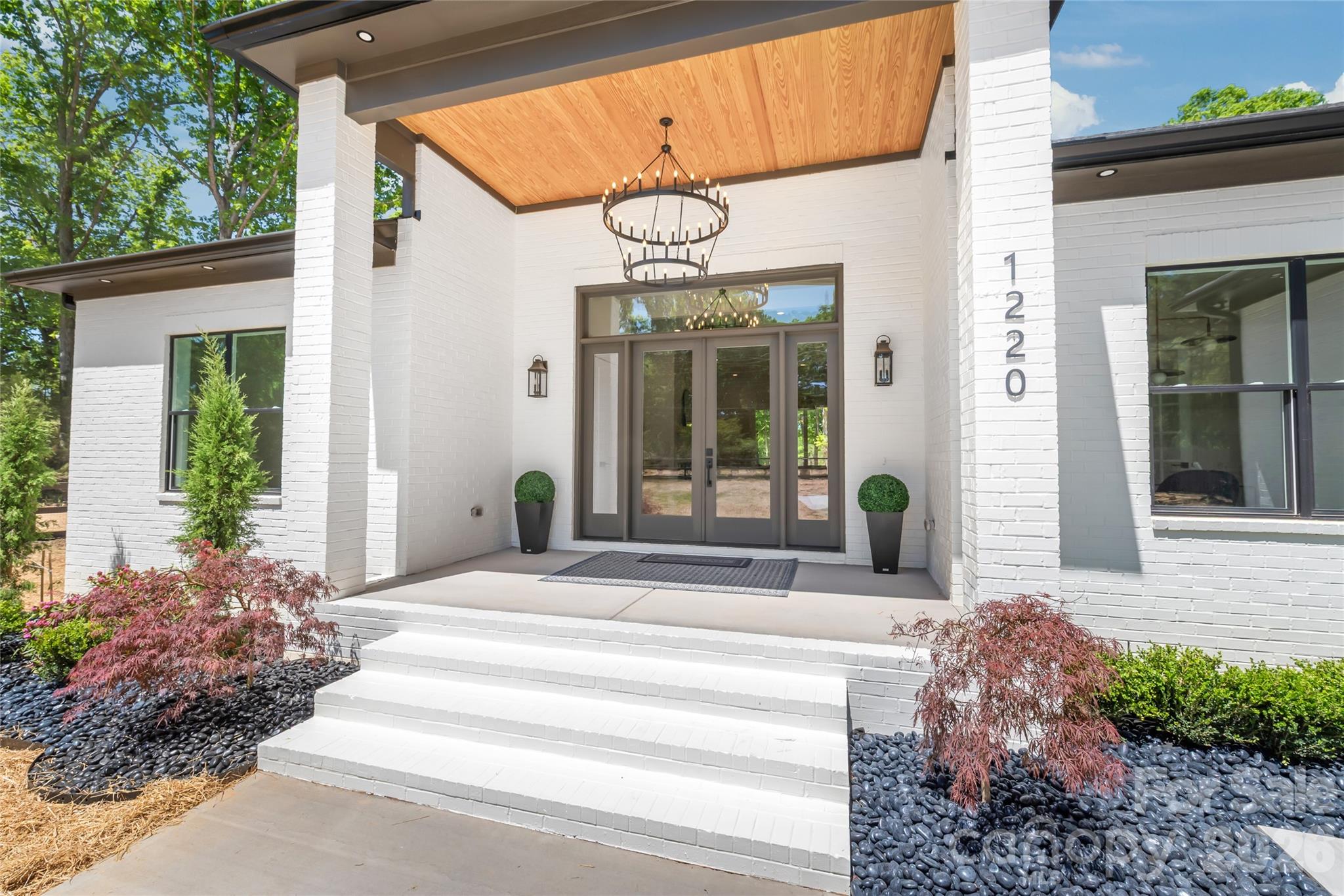 1220 Cuthbertson Road