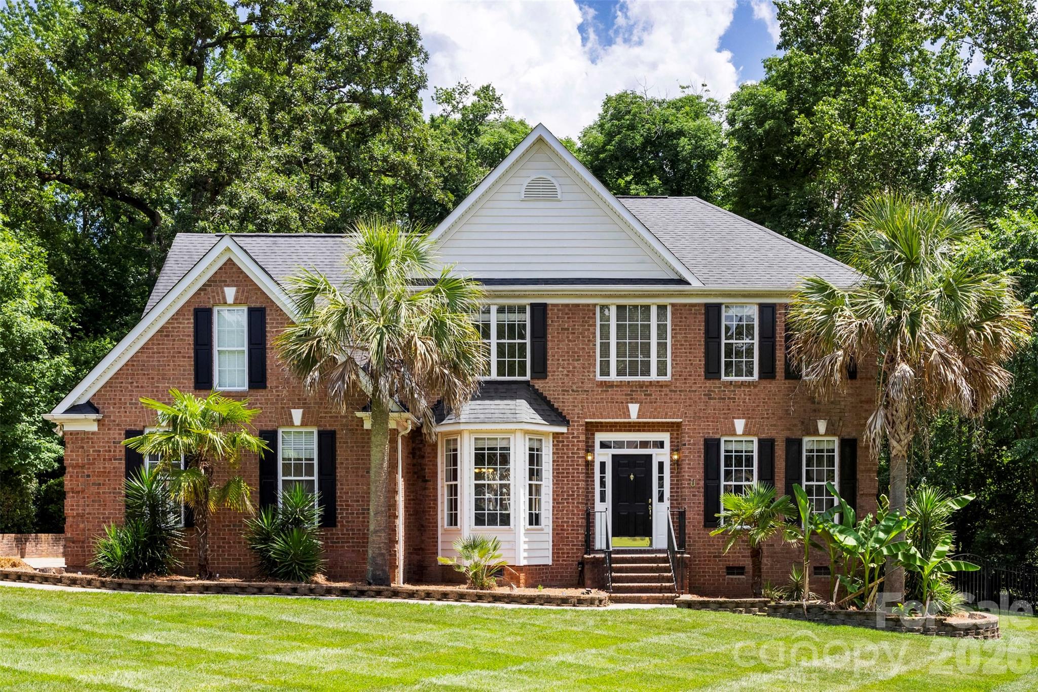 6520 Hollow Oak Drive