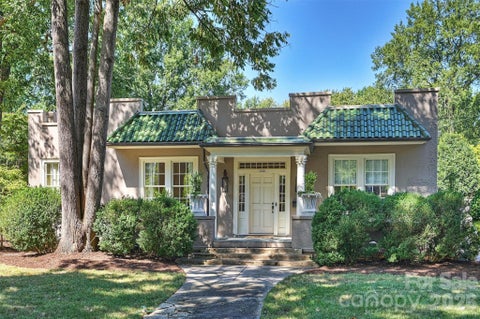 Photo of 1820 Dilworth Road E, Charlotte, NC 28203 (MLS # 4417489)