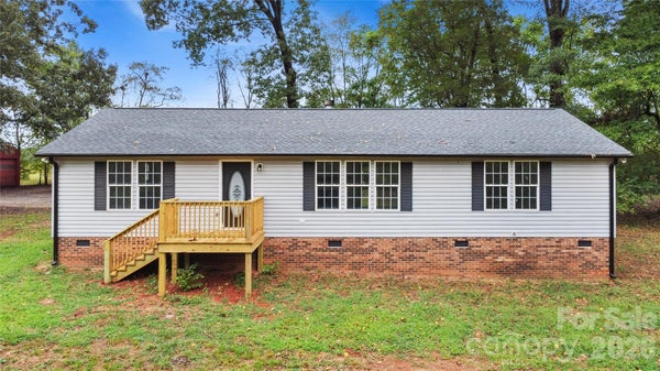 1030 BLUE DAN LN, YADKINVILLE, NC 27055 - Image d870dff36e8e02b47bb0ccdab583d08f/3855639422