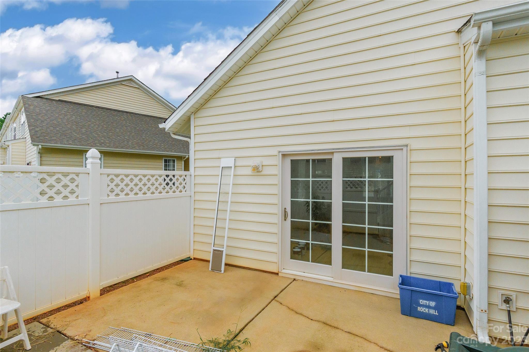 Ridge Pointe - Residential