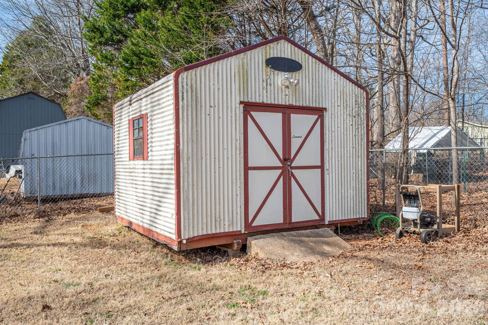 Oakcrest - Residential