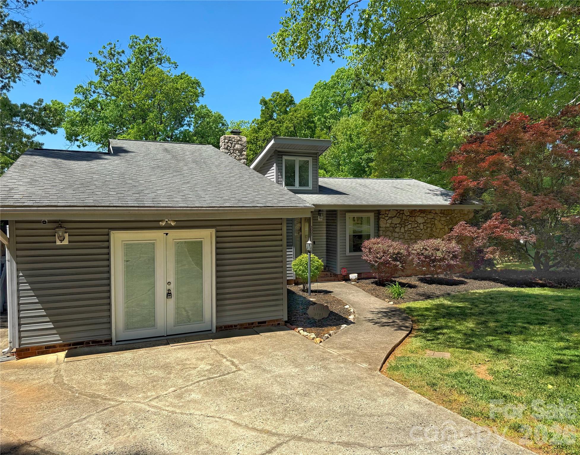 Oakcrest - Residential