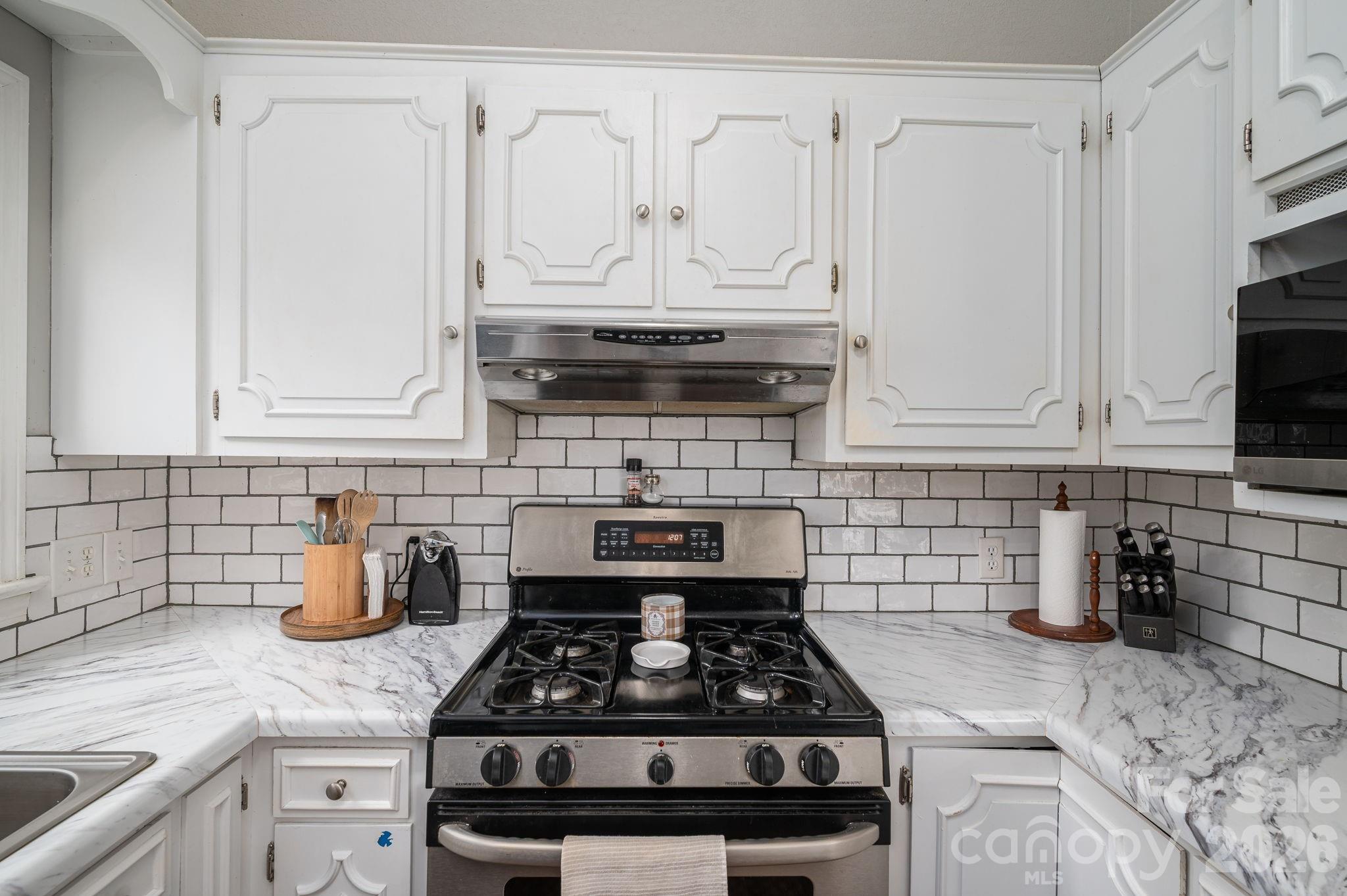 Oakcrest - Residential