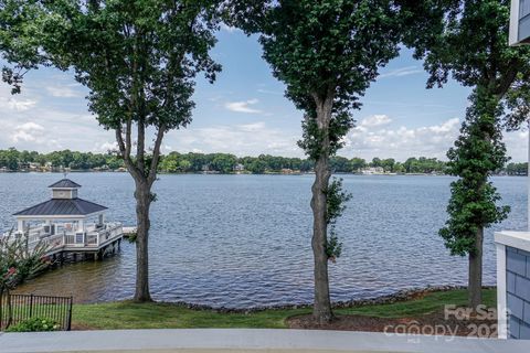 941 Southwest Drive Davidson NC 28036