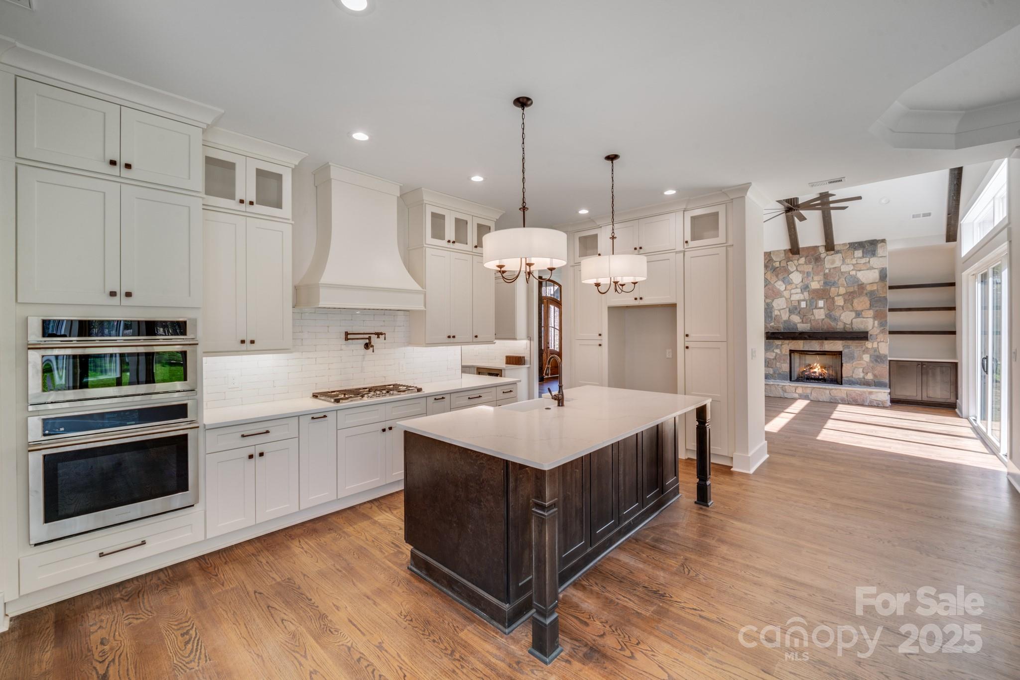 Riverchase Estates - Residential