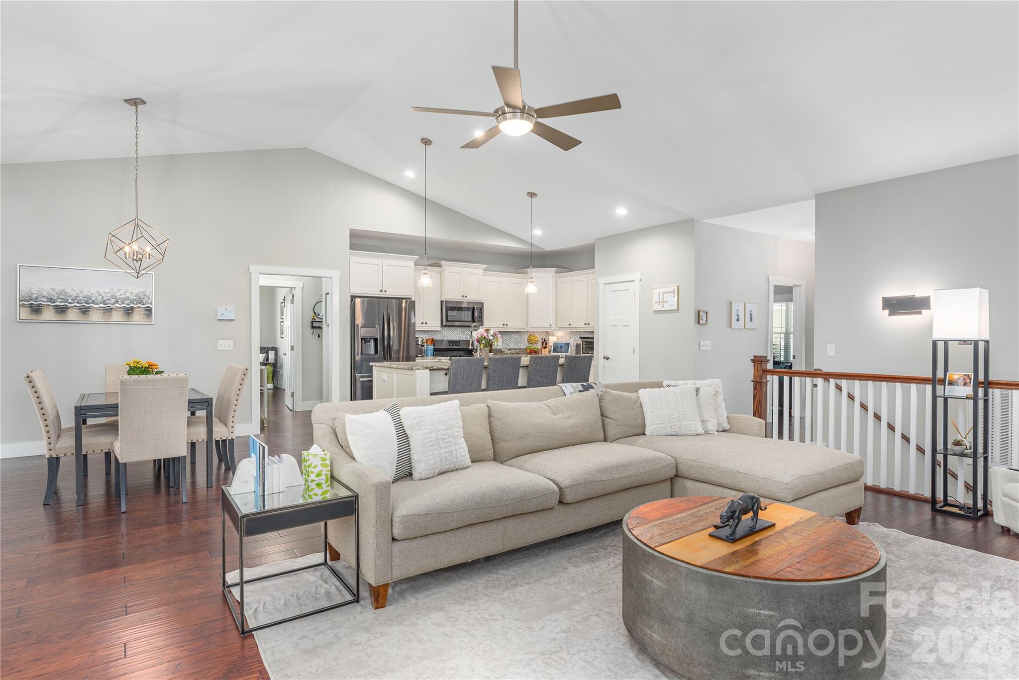 South Creek Cottages - Residential