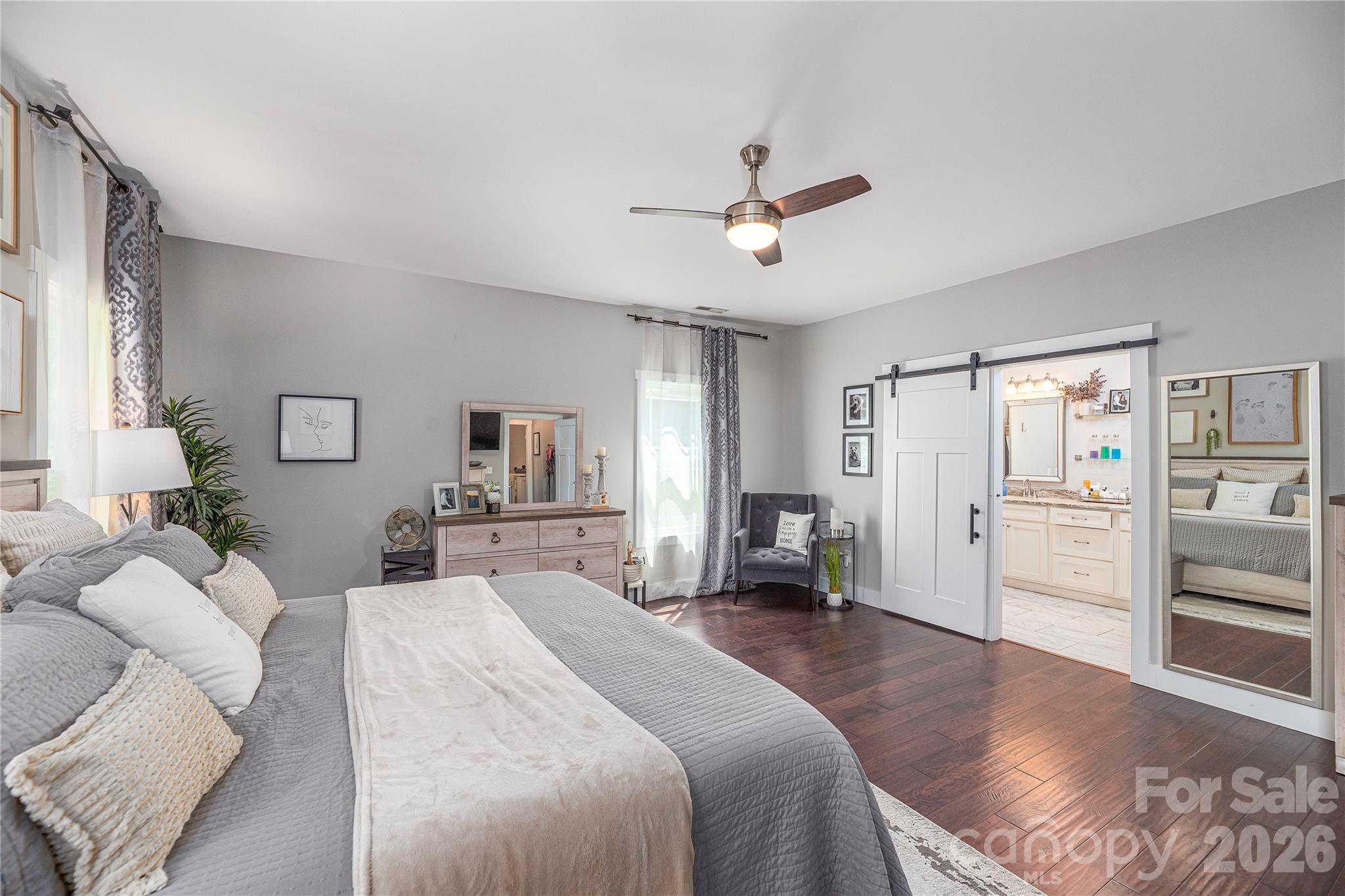 South Creek Cottages - Residential