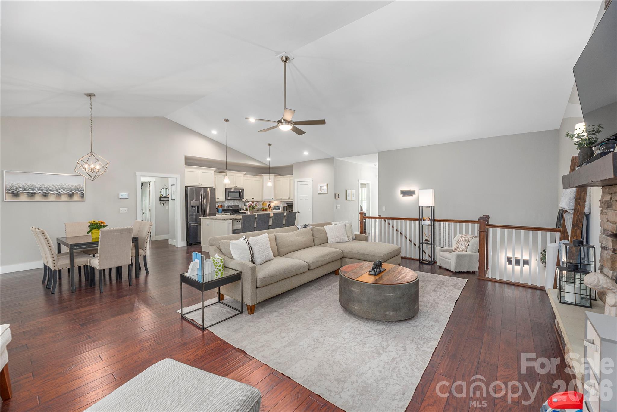 South Creek Cottages - Residential