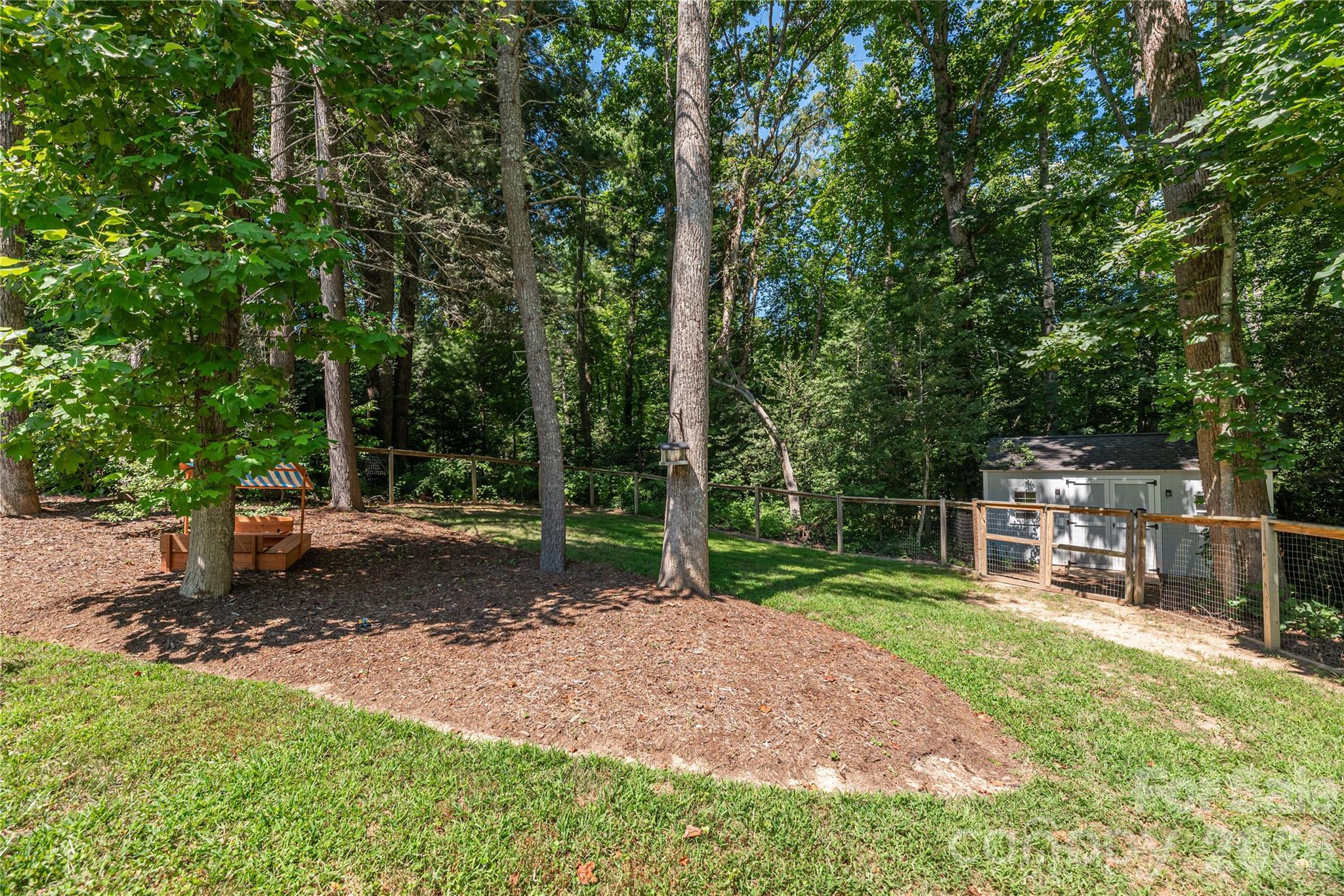 South Creek Cottages - Residential