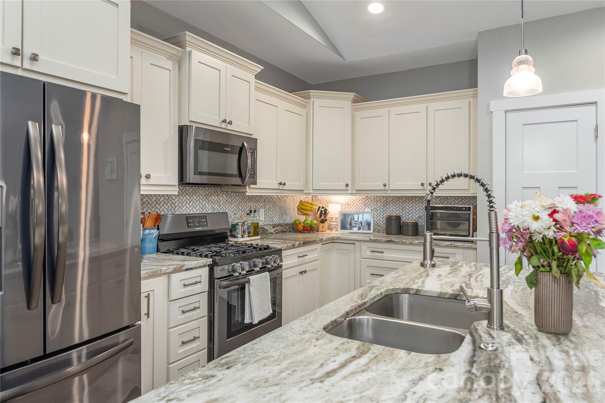 South Creek Cottages - Residential