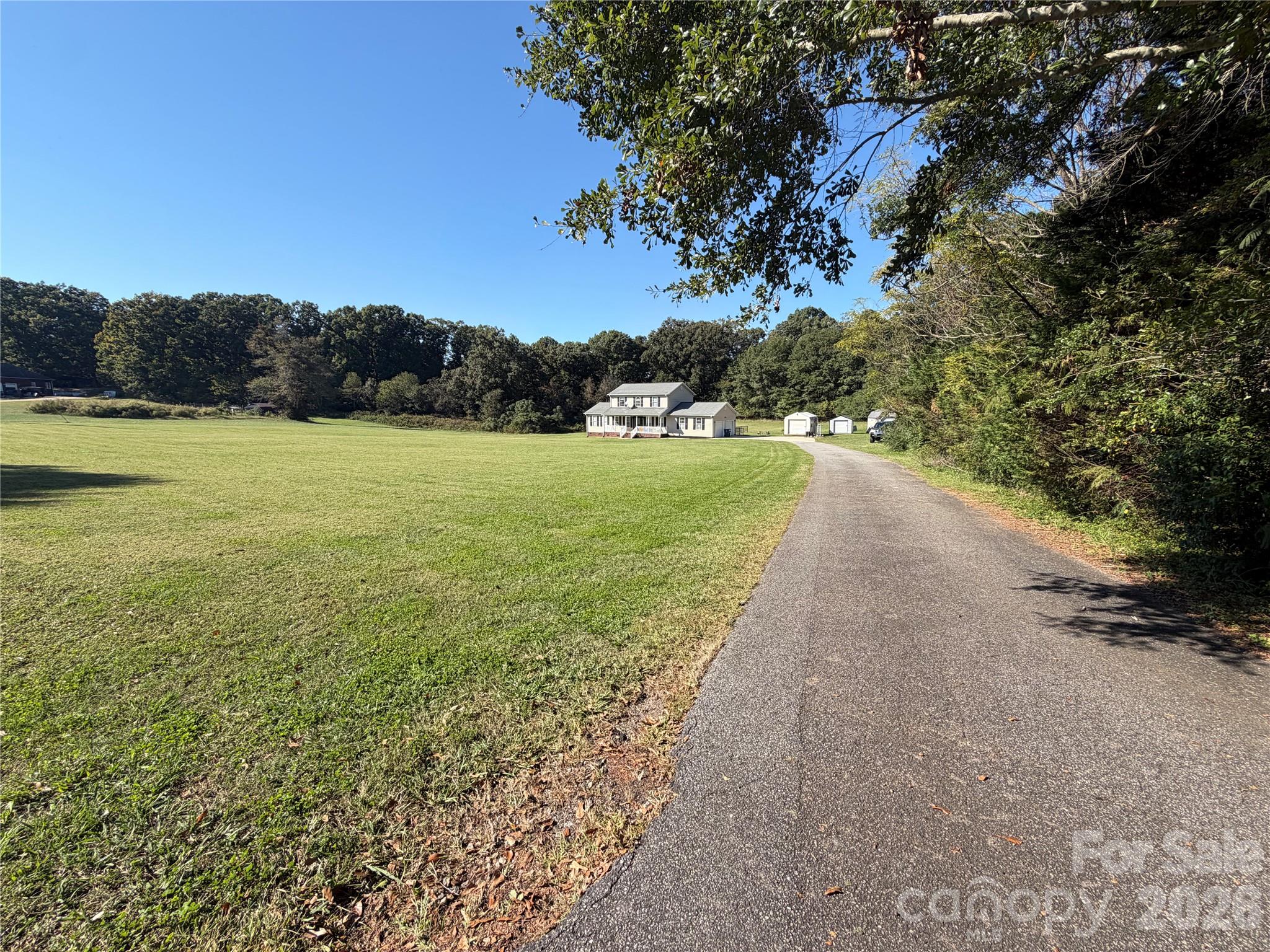 3011 1 Wood Road
