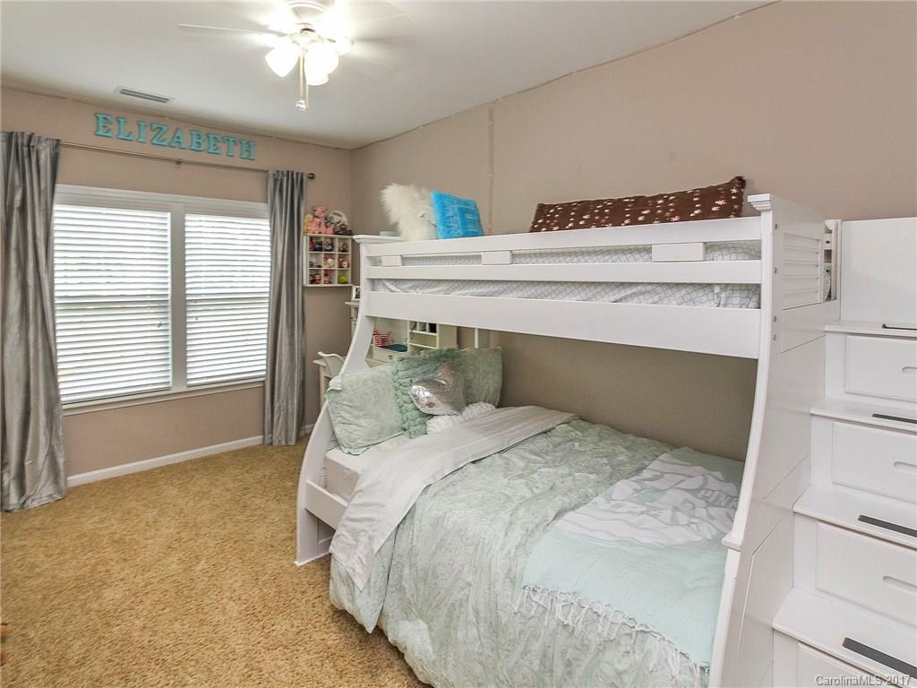 Lake Ridge - Residential