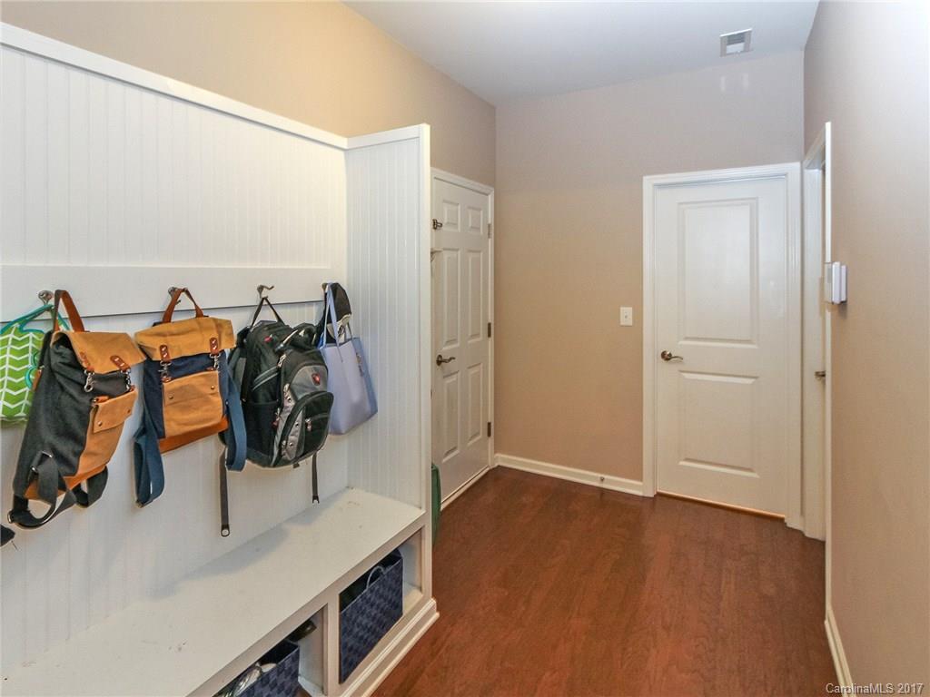 Lake Ridge - Residential