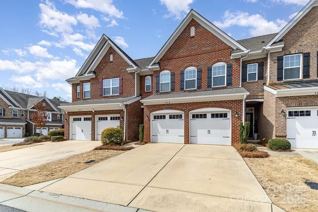 105 Burlingame Court B