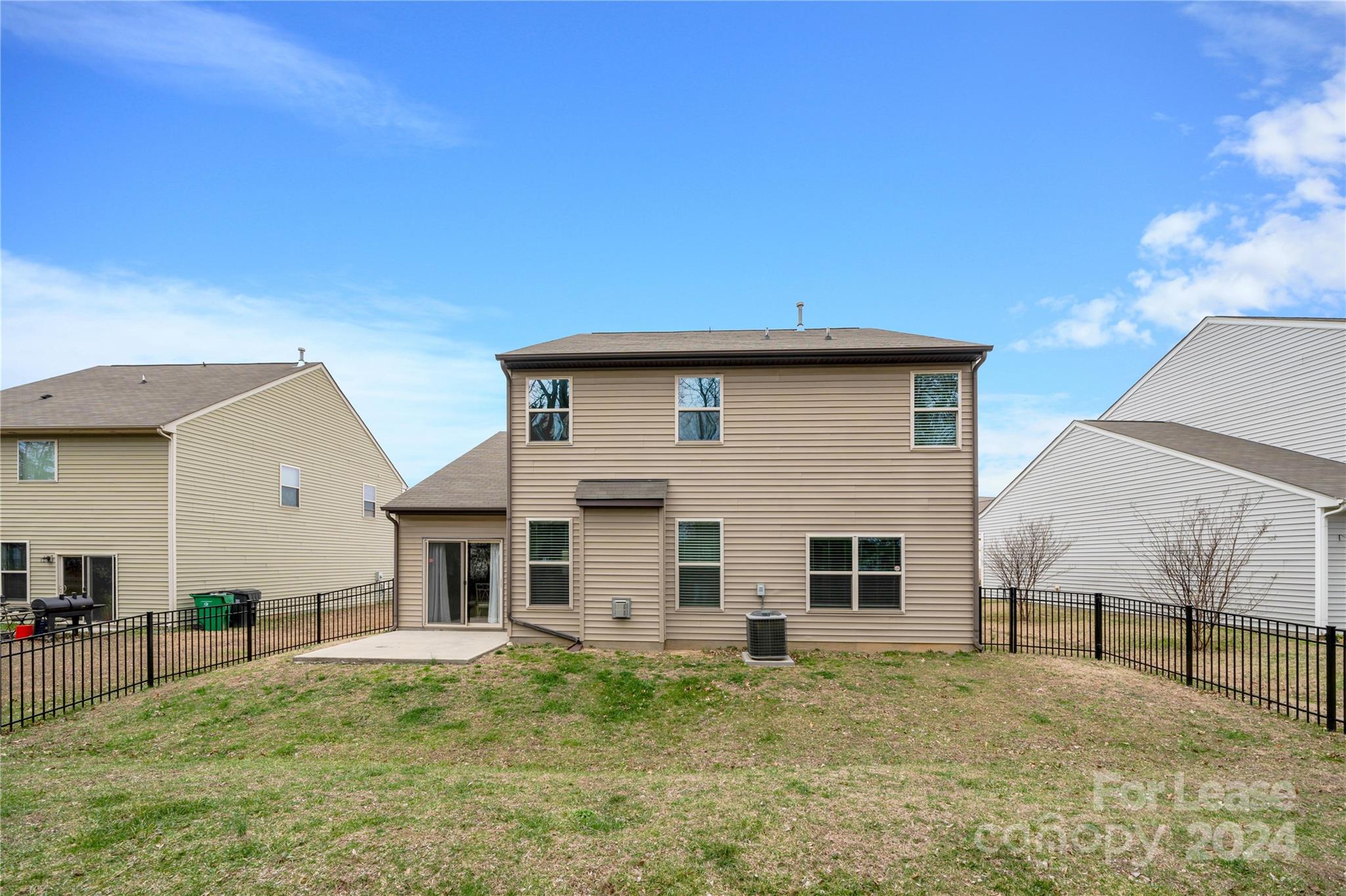 University Commons - Residential Lease