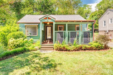 Photo of 78 Morris Street, Asheville, NC 28806 (MLS # 4402363)