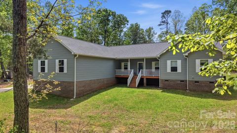 Photo of 2430 Shuford Road, Lincolnton, NC 28092 (MLS # 4370608)