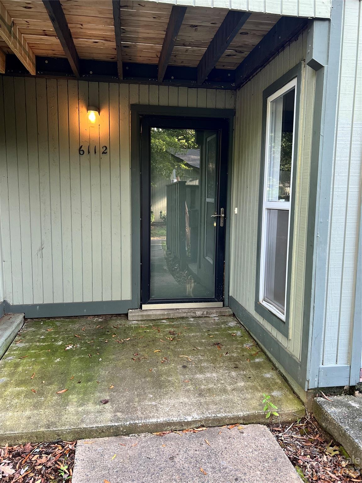 Four Seasons - Residential