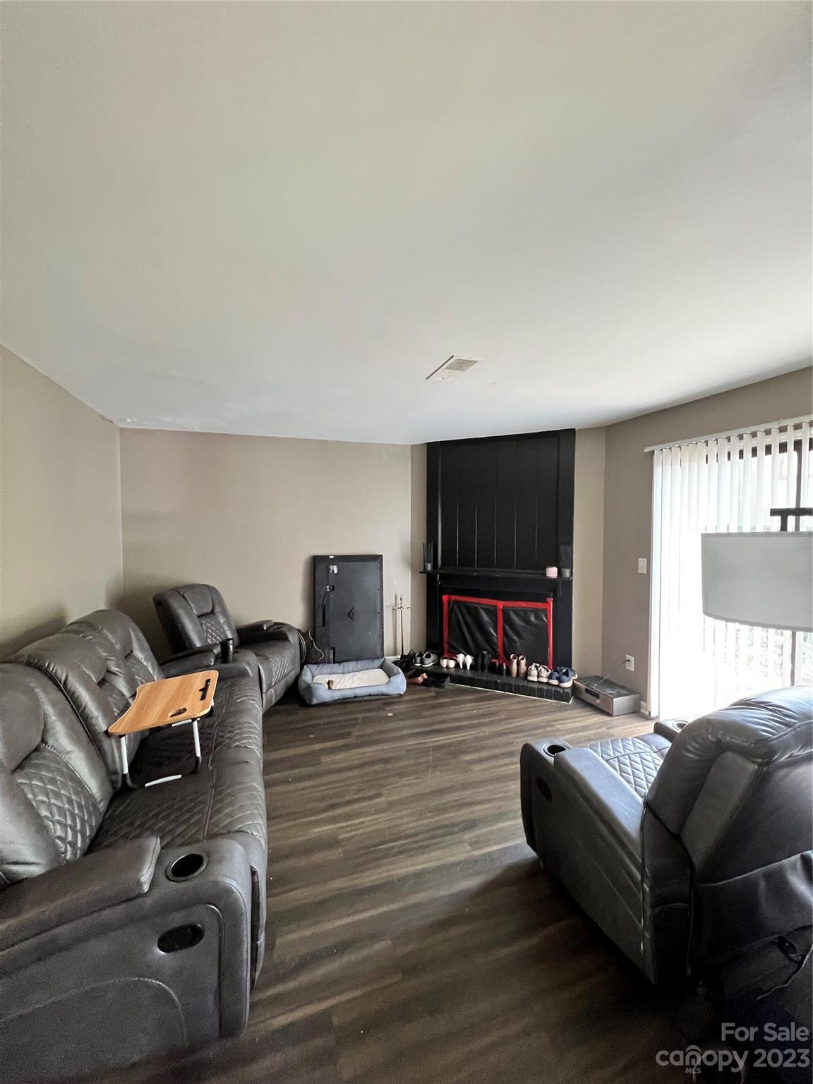 Four Seasons - Residential