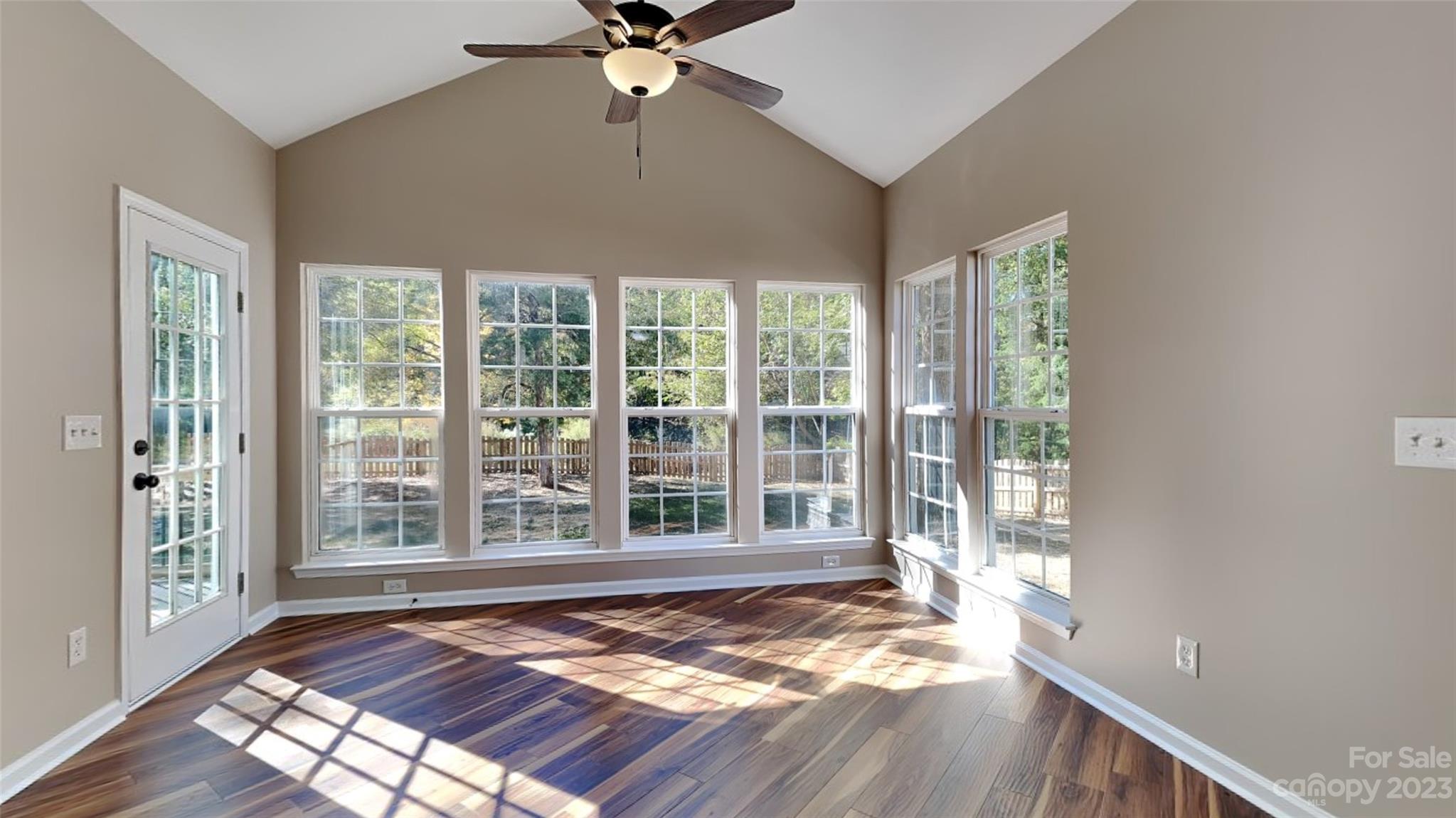 Sunset Point - Residential