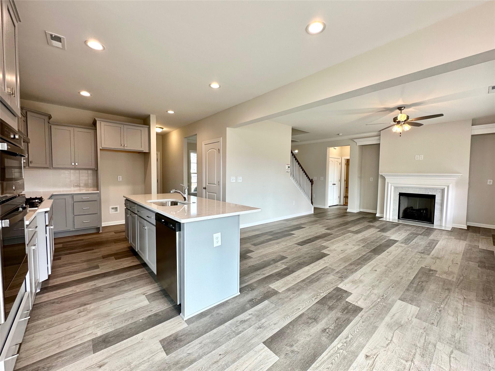 McLean Overlake - Residential Lease