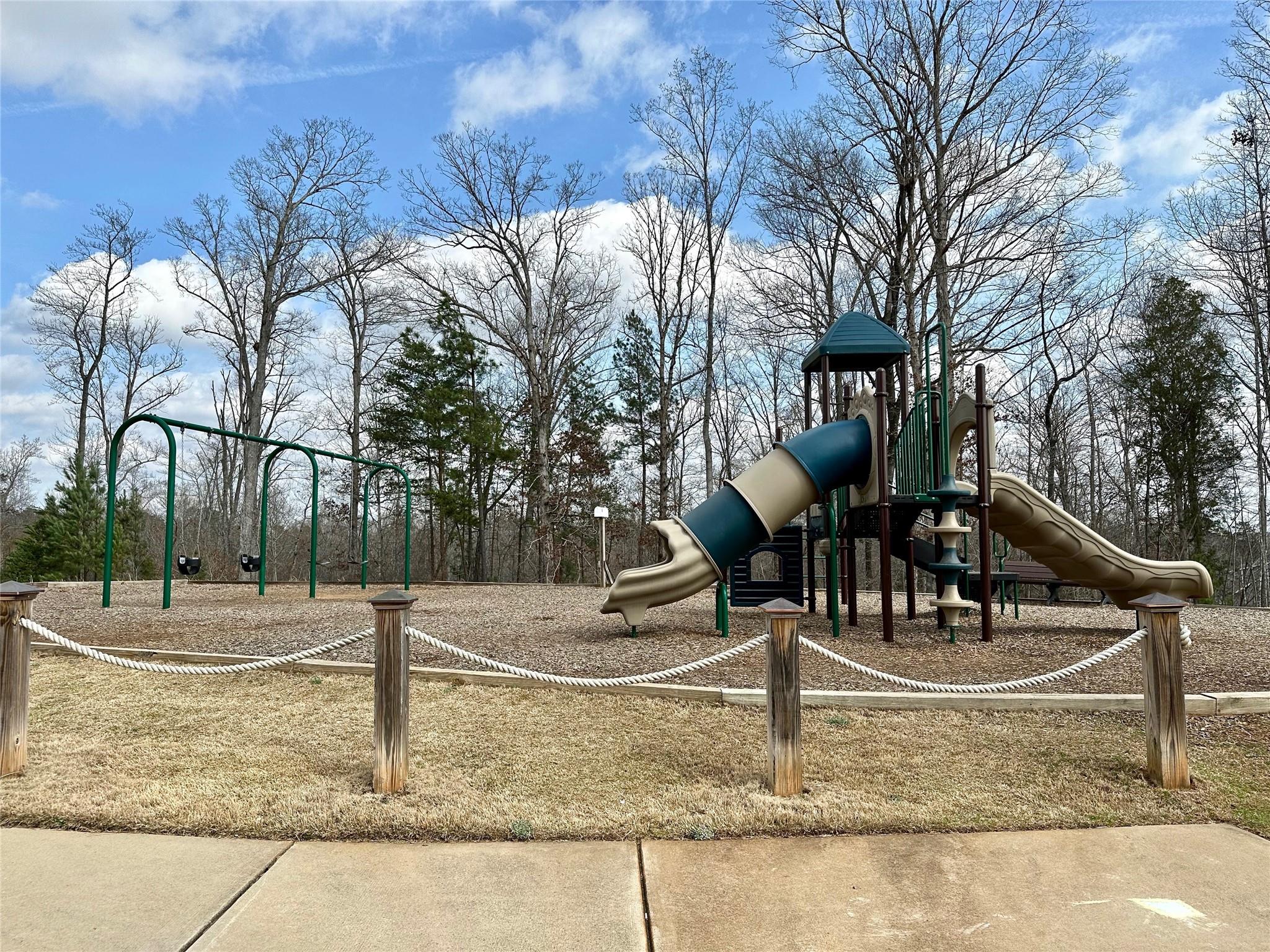 McLean Overlake - Residential Lease