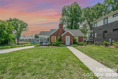 Photo of 203 State Street, Charlotte, NC 28208 (MLS # 4356392)