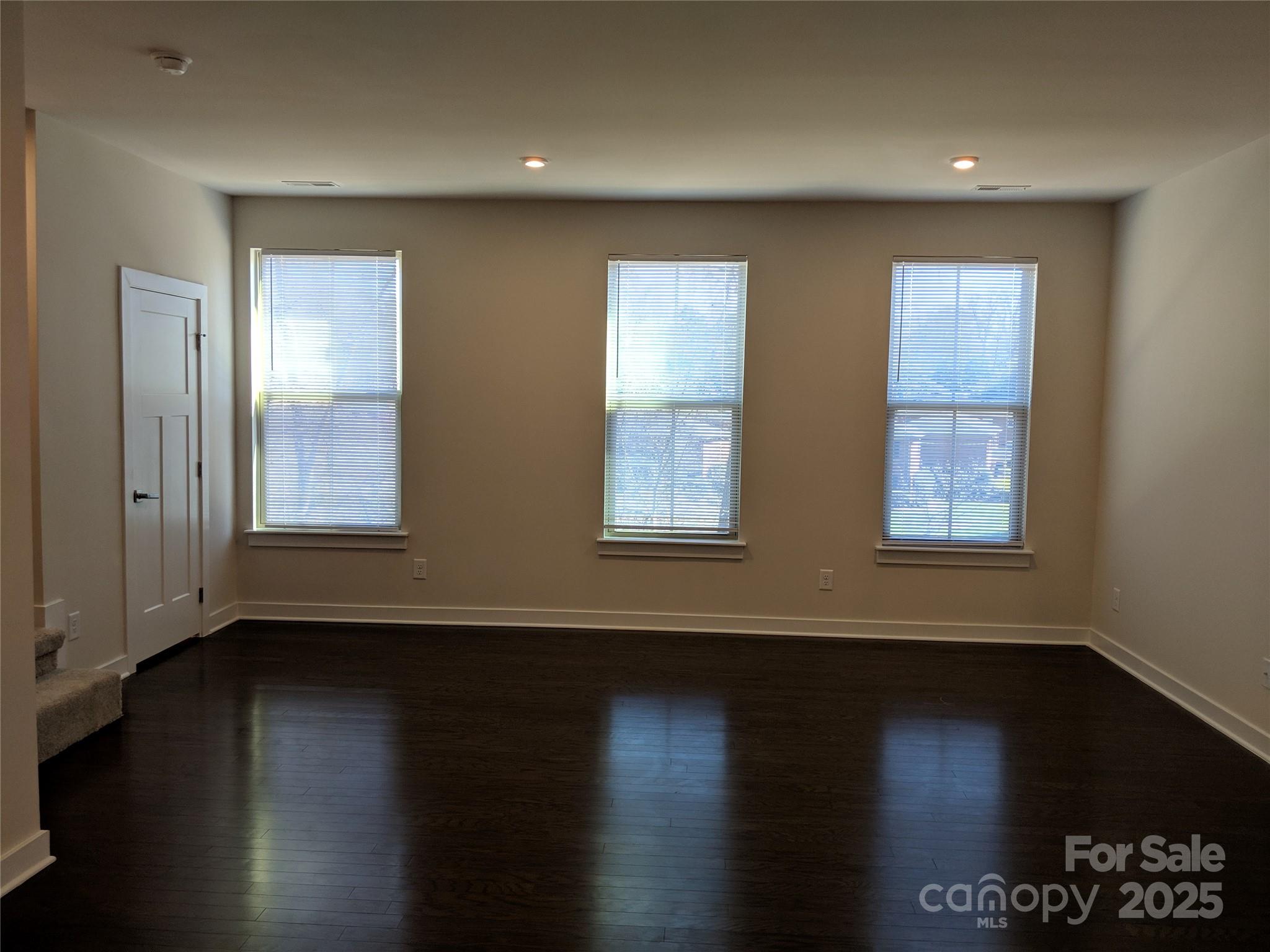 Townes of Oakhurst - Residential