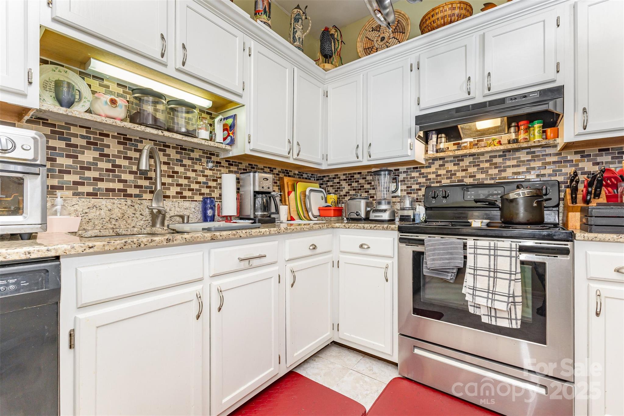 Woodside Village - Residential