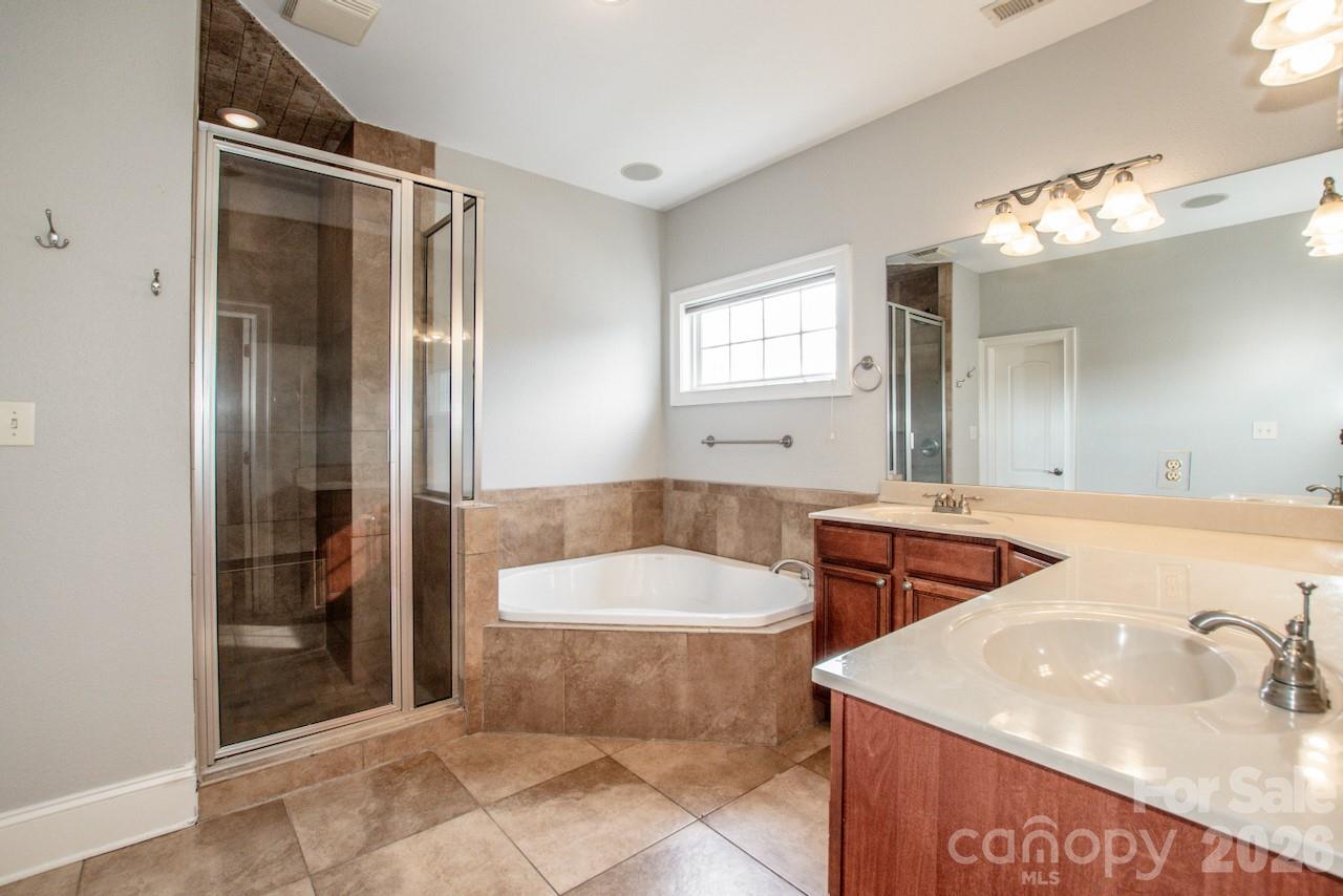 Cedar Woods - Residential