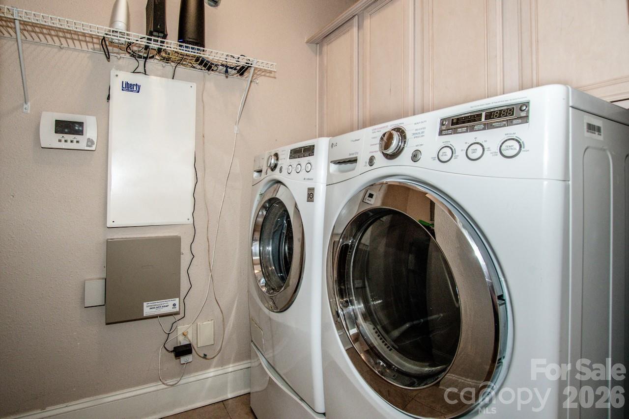 Cedar Woods - Residential