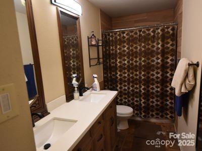 Monroe, North Carolina 28112, United States, 5 Bedrooms Bedrooms, ,3 BathroomsBathrooms,Residential,Active,144744