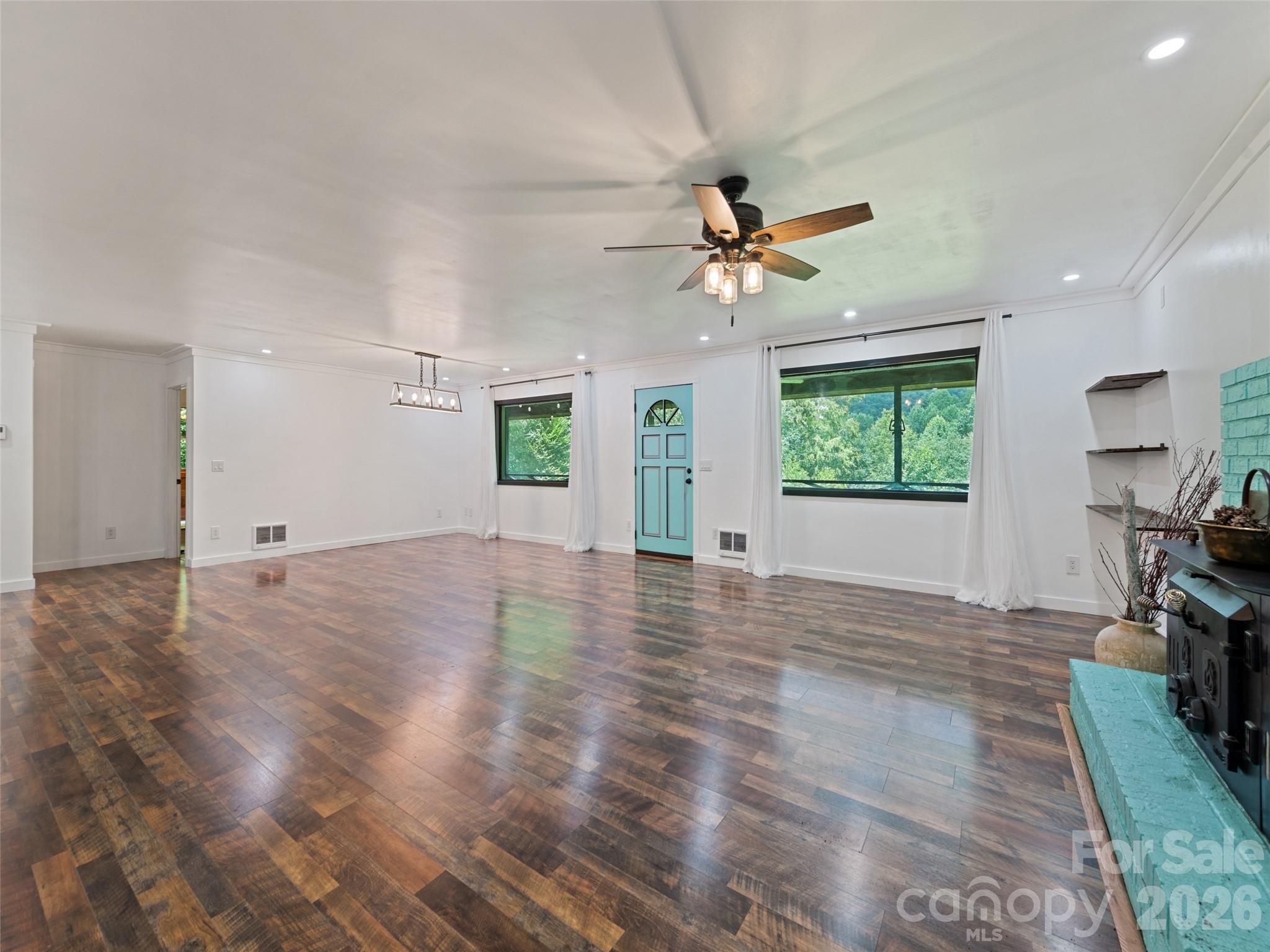 Laurel Gap - Residential