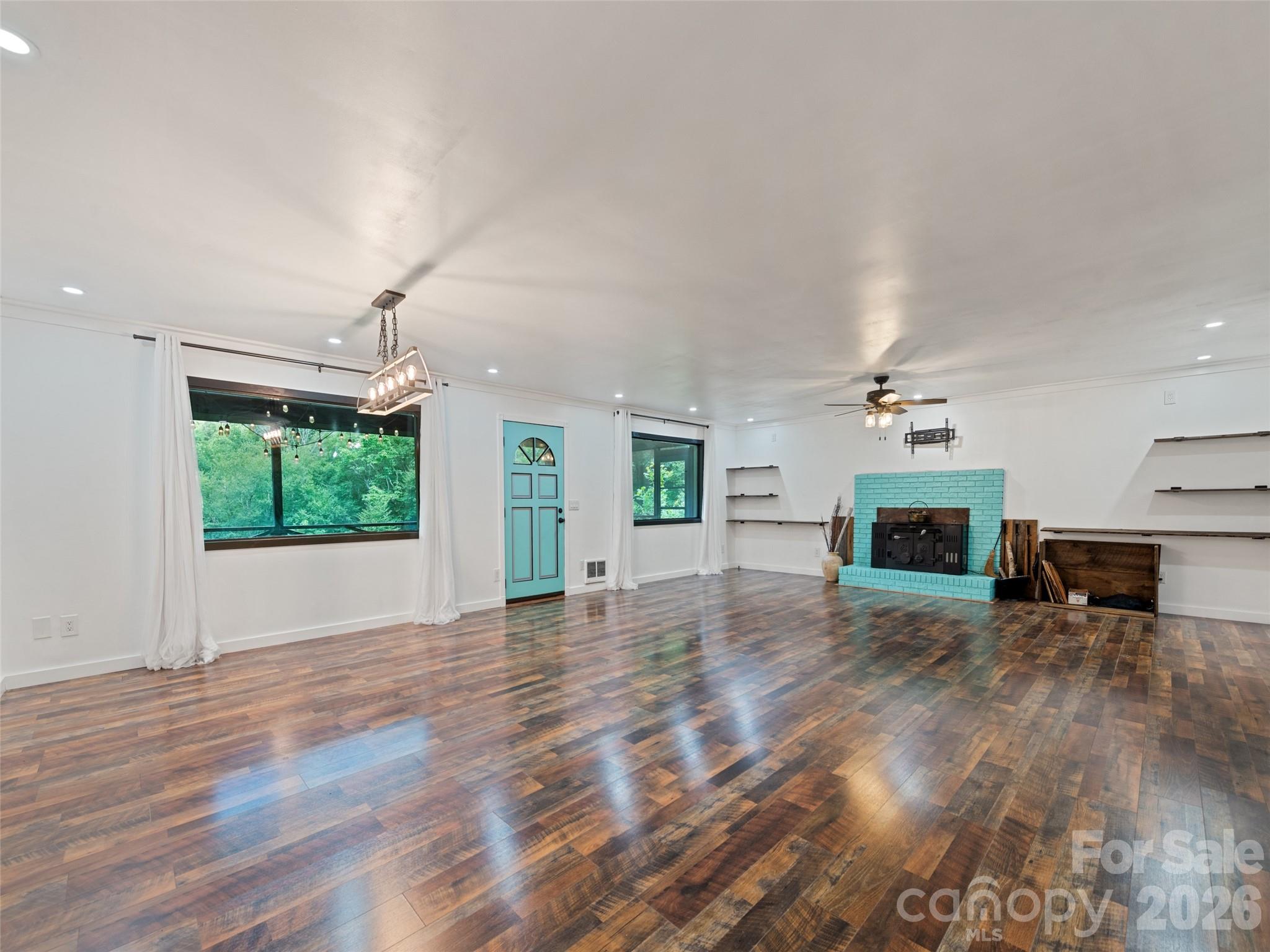 Laurel Gap - Residential