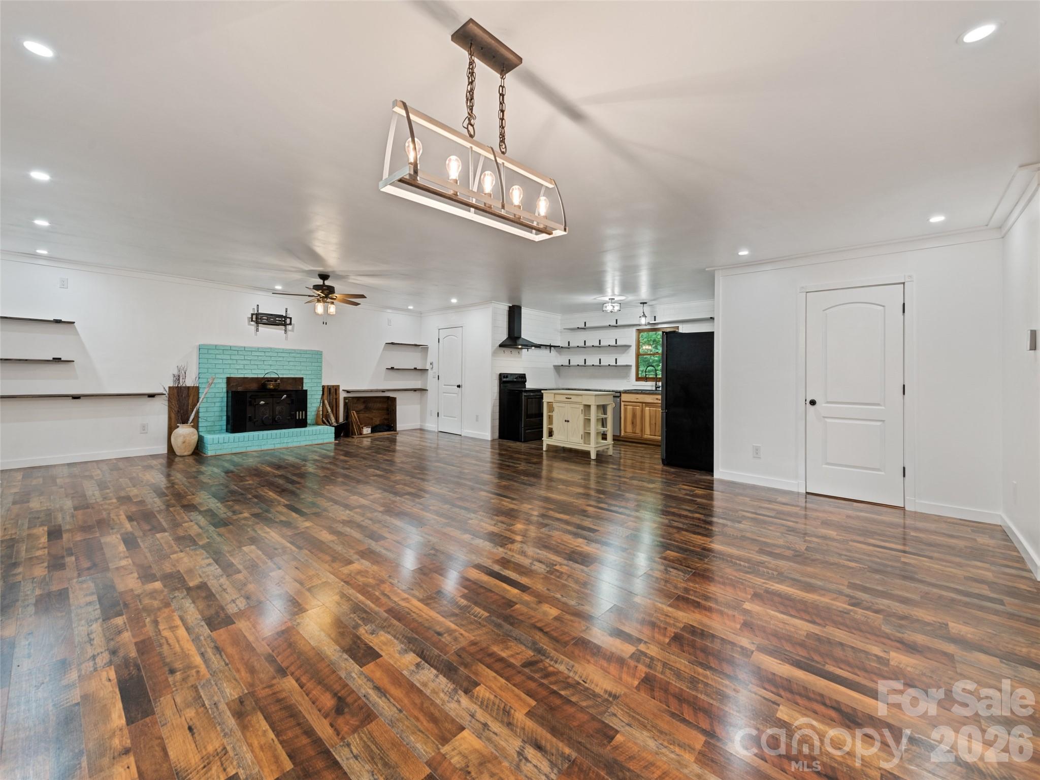 Laurel Gap - Residential