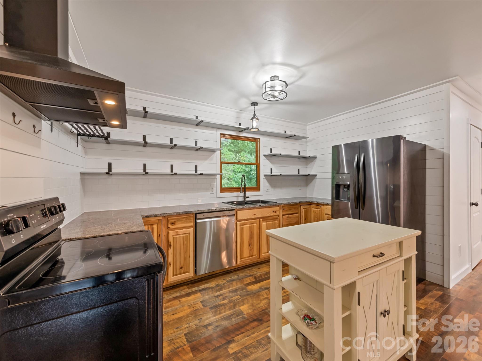 Laurel Gap - Residential