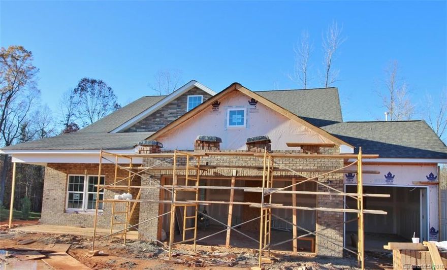 Welcome to The Estate at Glenmoor in historic York, “The Charleston of the Upstate”! Your just 5 minutes f/downtown york’s quaint restaurants, theatres, and shops but you’ll enjoy your privacy on these 1+acre lots.  This home is under construction, get in early to pick your wood, carpet, granite and paint colors! This approx.. 2800 sq. ft. Ranch boasts a covered back porch and 3 car garage.