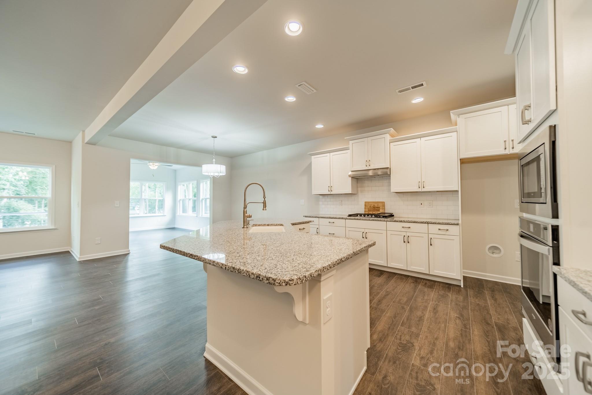6034 Jepson Court