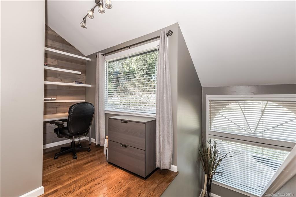 Tega Cay - Residential