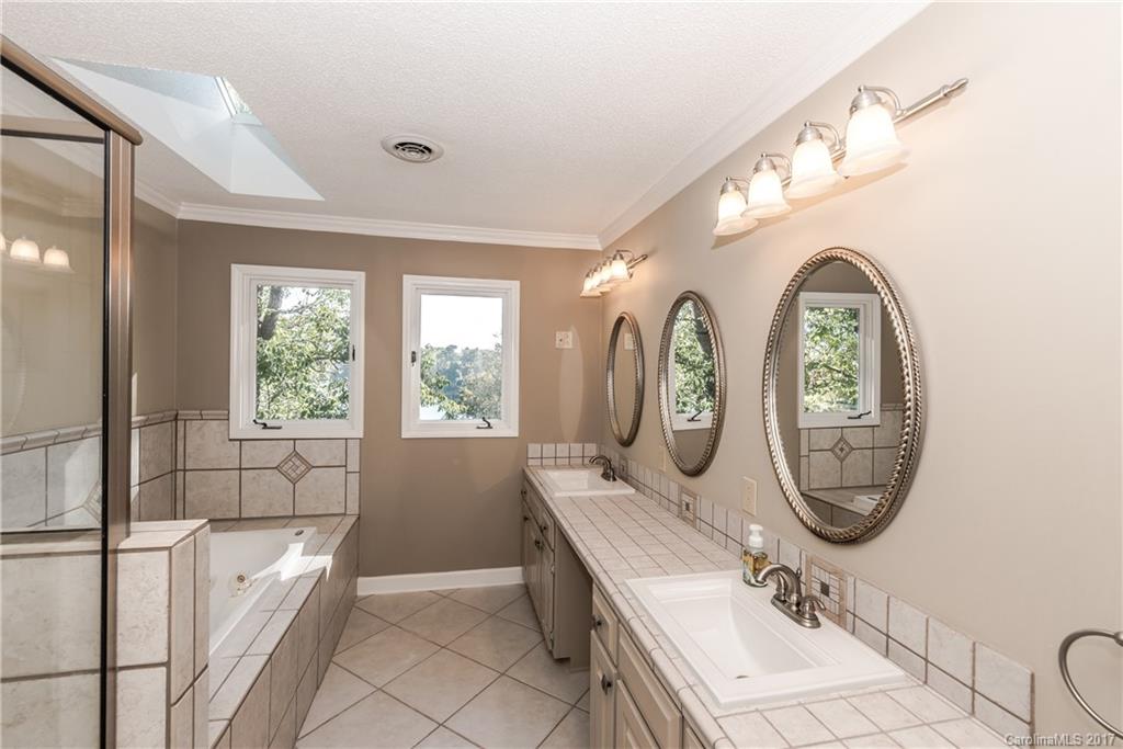 Tega Cay - Residential