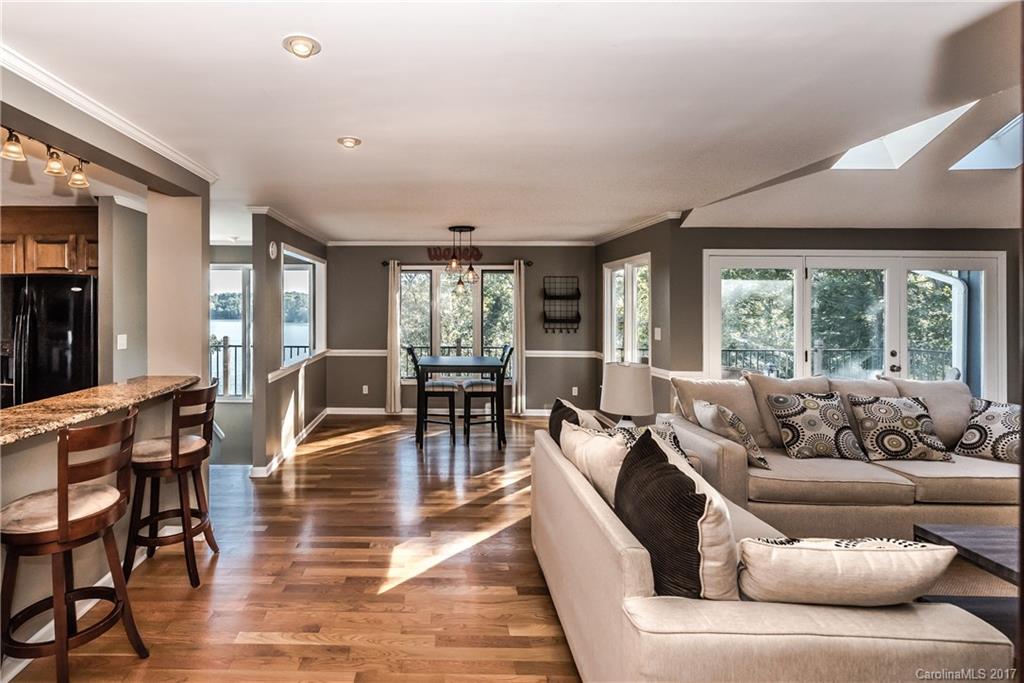 Tega Cay - Residential