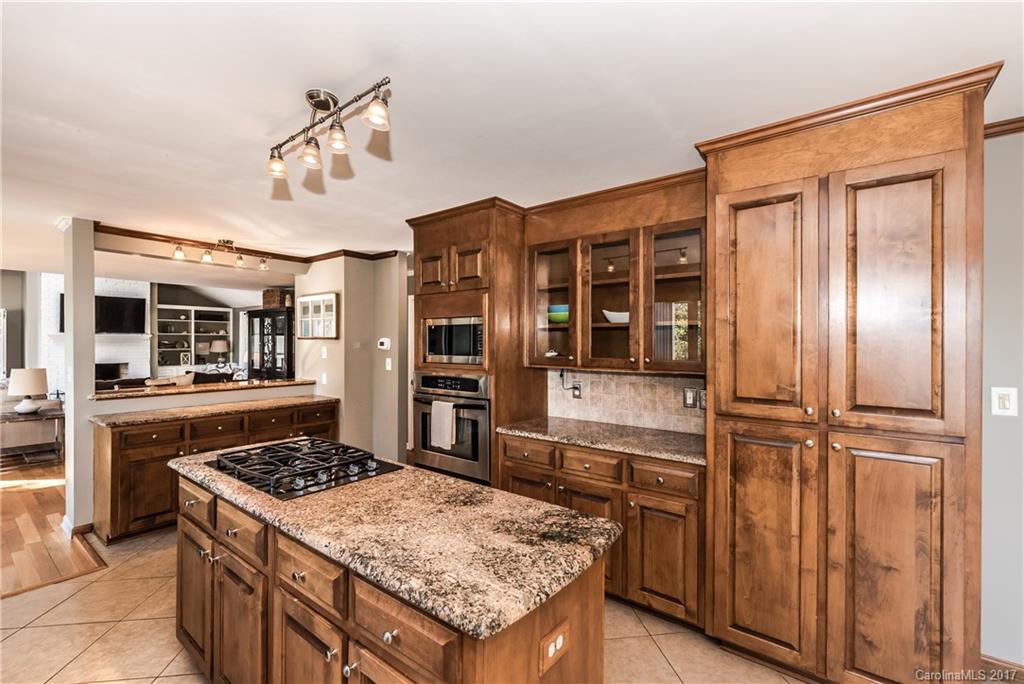 Tega Cay - Residential