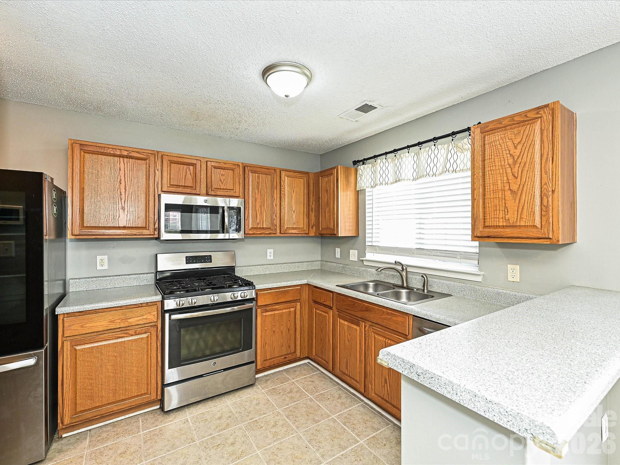 Highland Creek - Residential