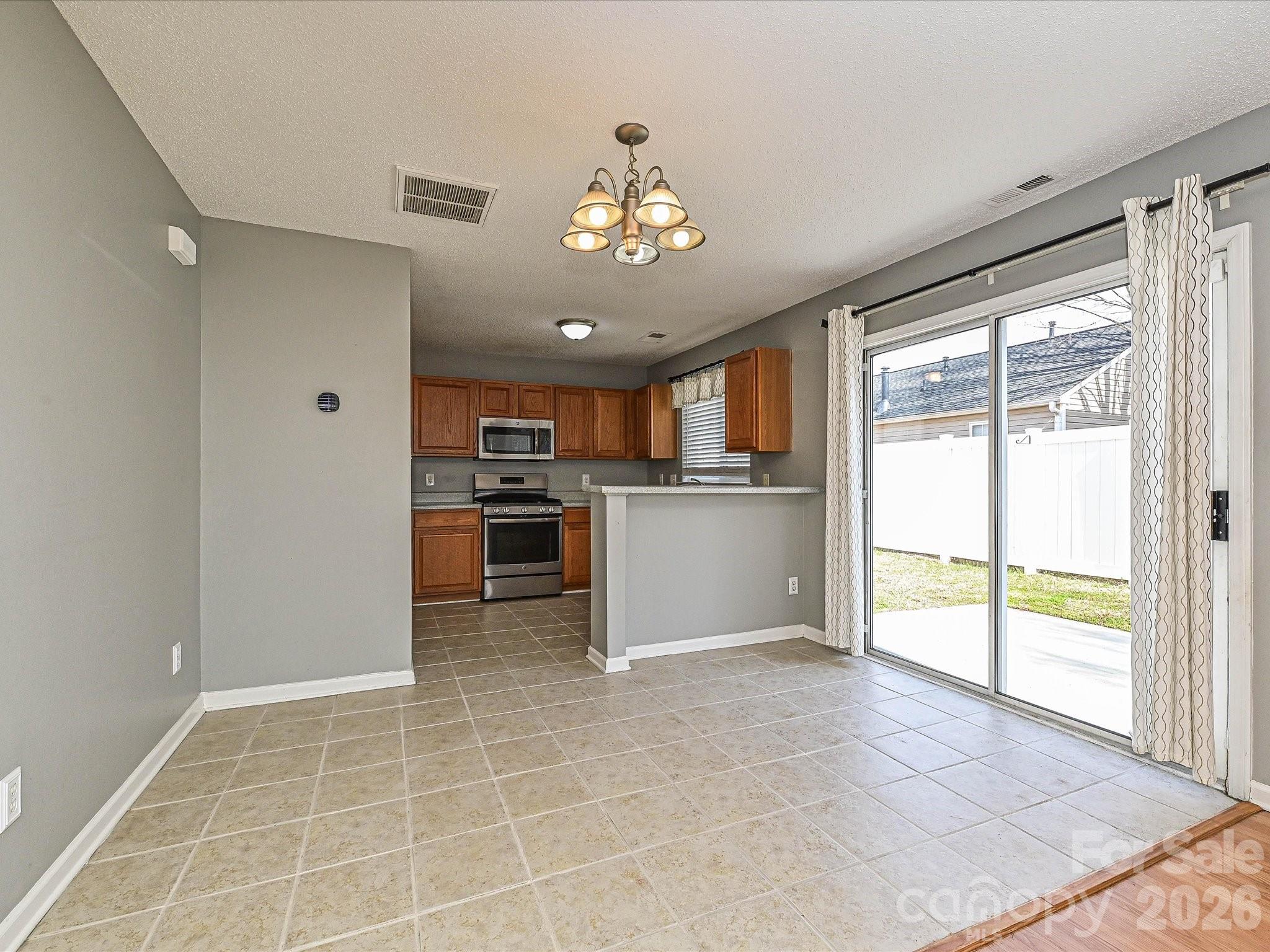 Highland Creek - Residential