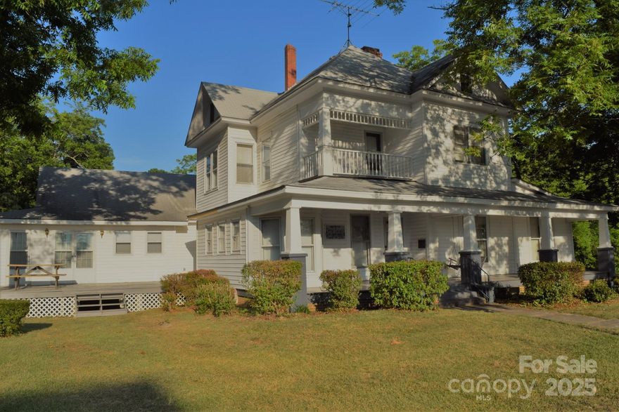 Historic Victorian Legacy Home Central NC Montgomery Co. 16 Rm Potential B&B or private home with live & workspace Original home built 1892 & 1910 w/2 wings built 1980's. Move-In Ready. Min from beautiful Lake Tillery & Uwharrie Mtns w/ great recreational activities. 2 story antique paneled wood entrance, antique oak floors, stained glass window, massive staircase. Parlor w/fireplace, paneled library/office, pine bookcases. 10' & 12' stamped metal ceilings. Formal DR, birch paneling, antique mahogany over mantle fr/Mississippi River mansion, gas logs. Entertainment/Game rm, pool table. 6 BR, 3 1/2 BA. New microwave, double stainless sink, new DW, new double door stainless refrigerator, new stove. Paneled basement, rock fireplace, large wood stove, oak mantle. New Trane HVAC. Composite Shingle Roof. Vinyl siding over wood siding. 6 New Vinyl Windows. Storm windows, new storm doors. W/D. New Water Heater. Separate garage/warehouse 3 lots avail. Town water/sewer. Must see to appreciate!