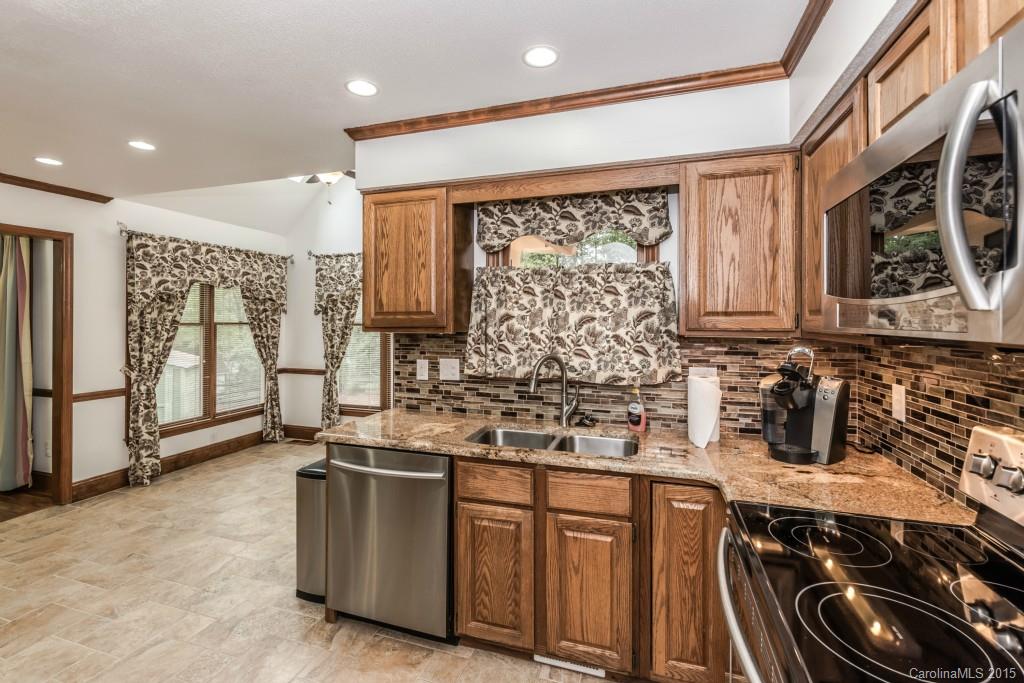 Country Woods East - Residential